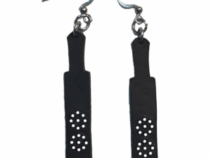 Náušnice BDSM spankové plácačky – černé kožené náušnice – handmade Wolf Leather